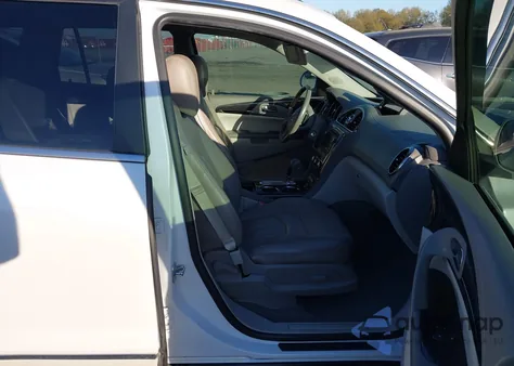 2017 Buick Enclave Convenience z USA, uszkodzony, nr VIN 5GAKRAKD0HJ104189